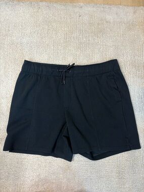 Men's Black Athletic Drawstring Performance Shorts